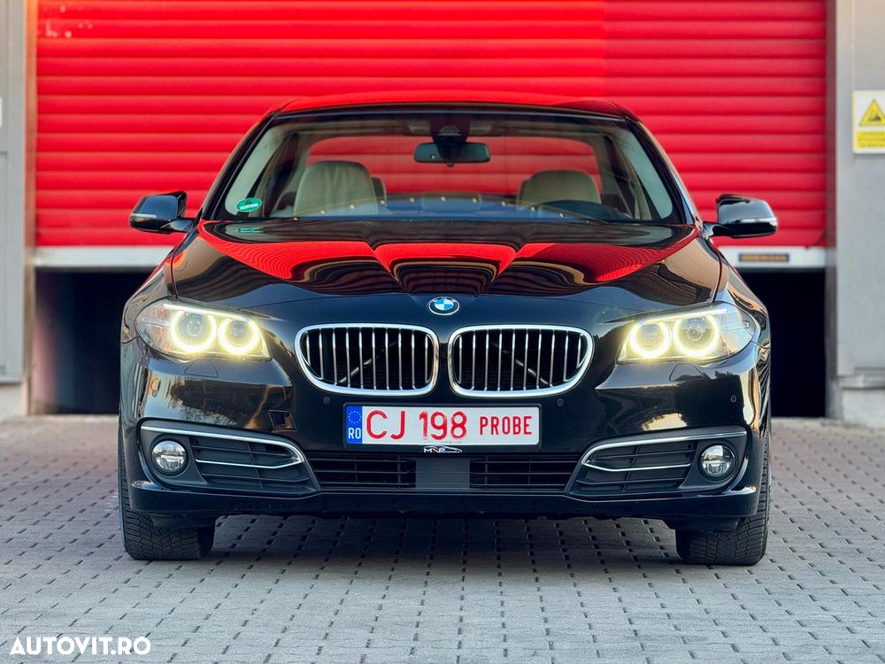 BMW Seria 5 520d Aut. Luxury Line - 10