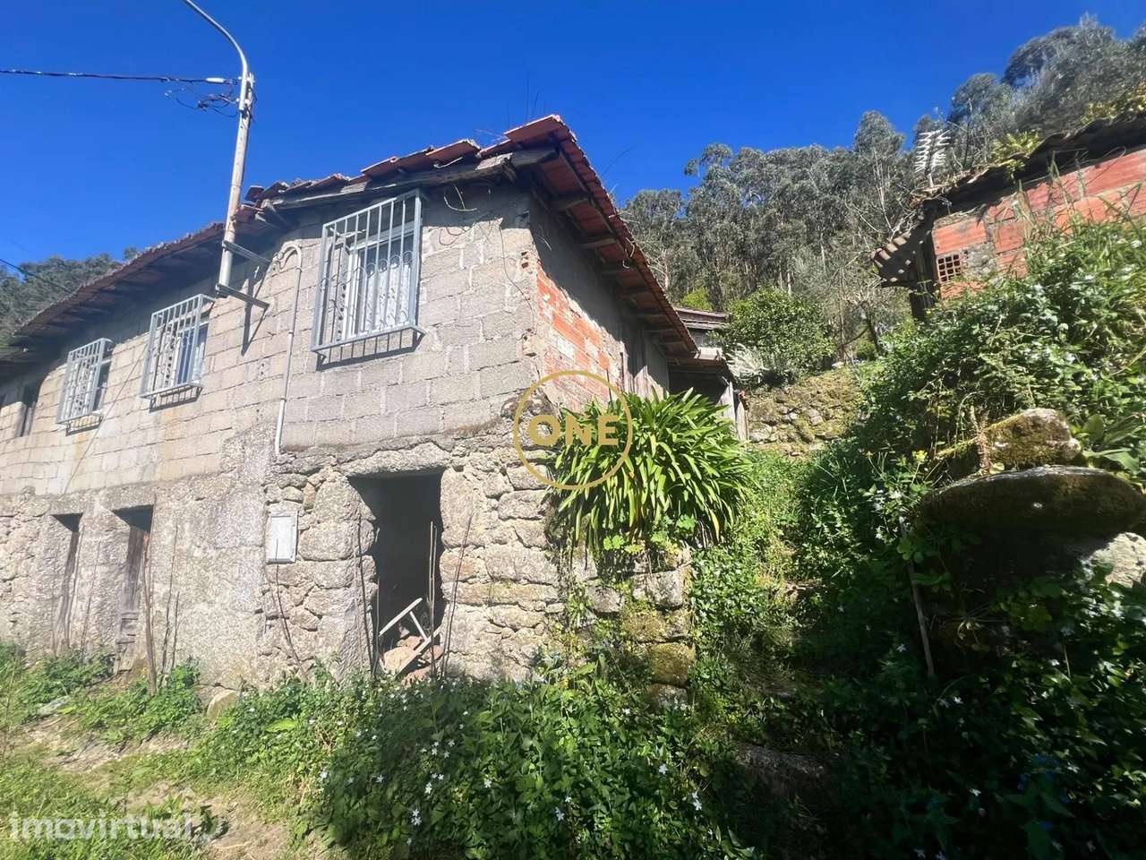 Moradia T2 em Terras de Bouro - Ribeira - Grande imagem: 2/29