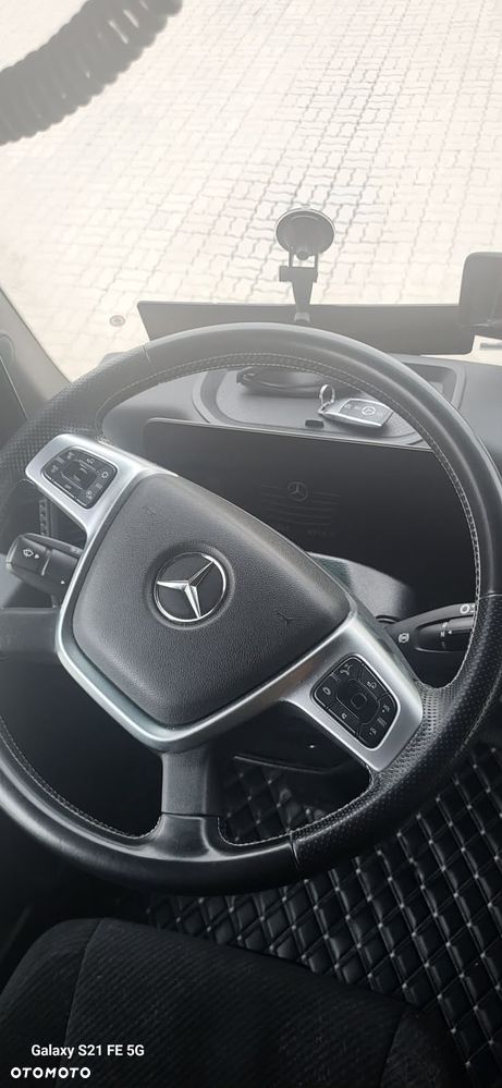 Mercedes-Benz ACTROS - 5