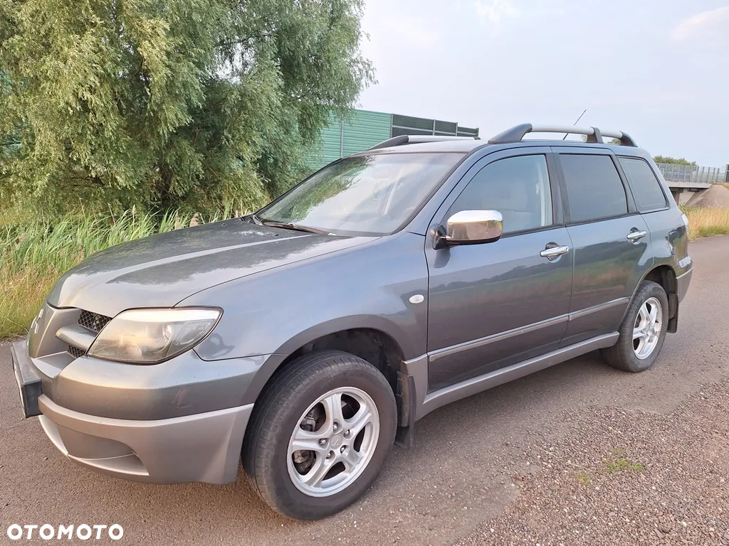 Mitsubishi Outlander 2.0 Comfort 4WD - 3