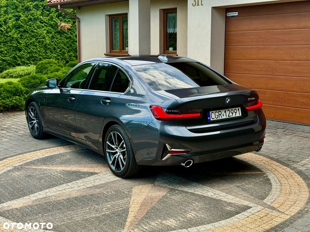 BMW Seria 3 330e Luxury Line sport - 6