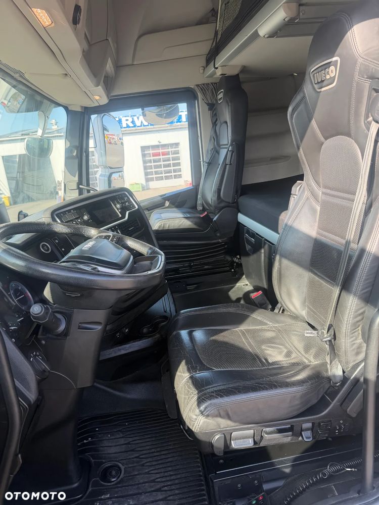 Iveco S-WAY 570   6X4   60 TON  RETARDER !!! - 9