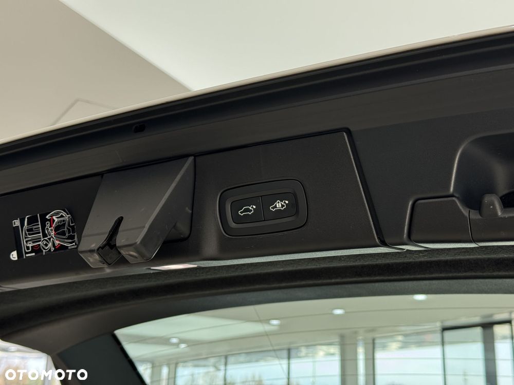 Volvo V90 - 19
