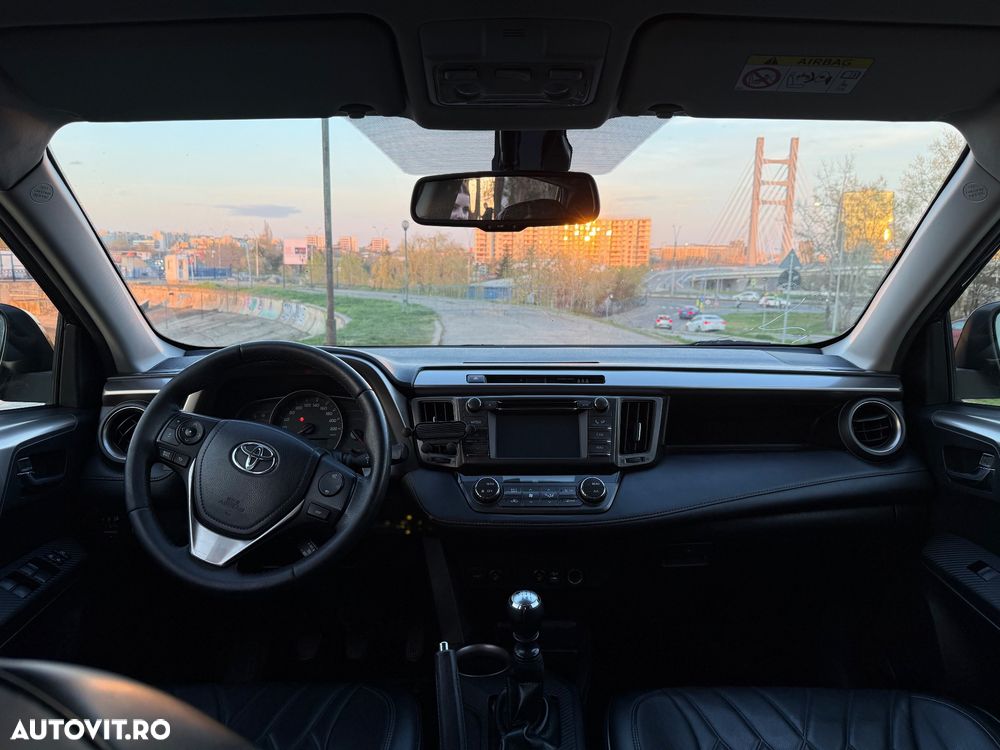 Toyota RAV4 2.2 D-4D 4WD Executive - 6