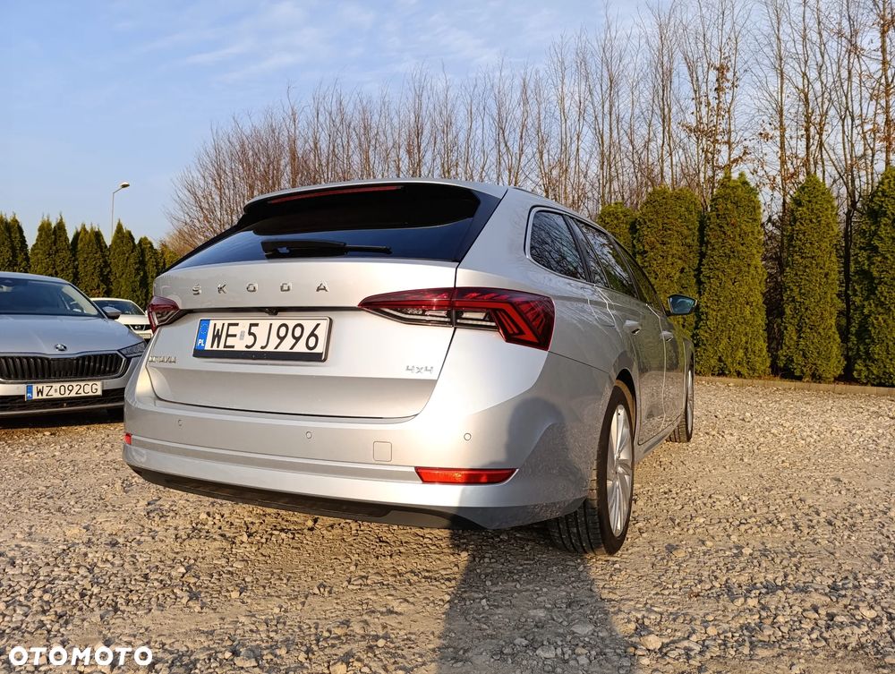 Skoda Octavia 2.0 TSI 4x4 Style DSG - 9