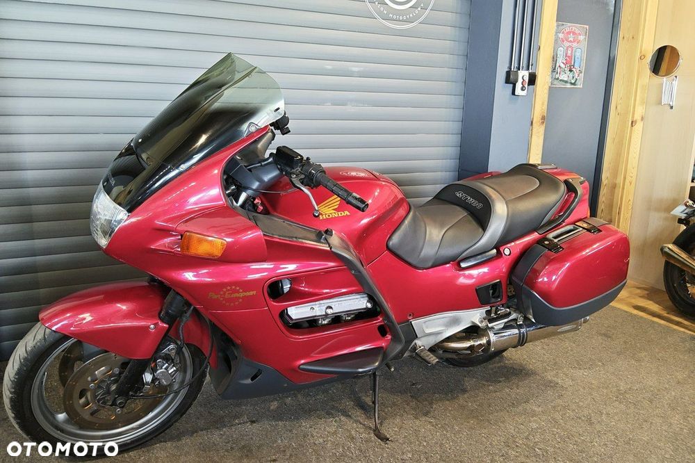 Honda ST - 5