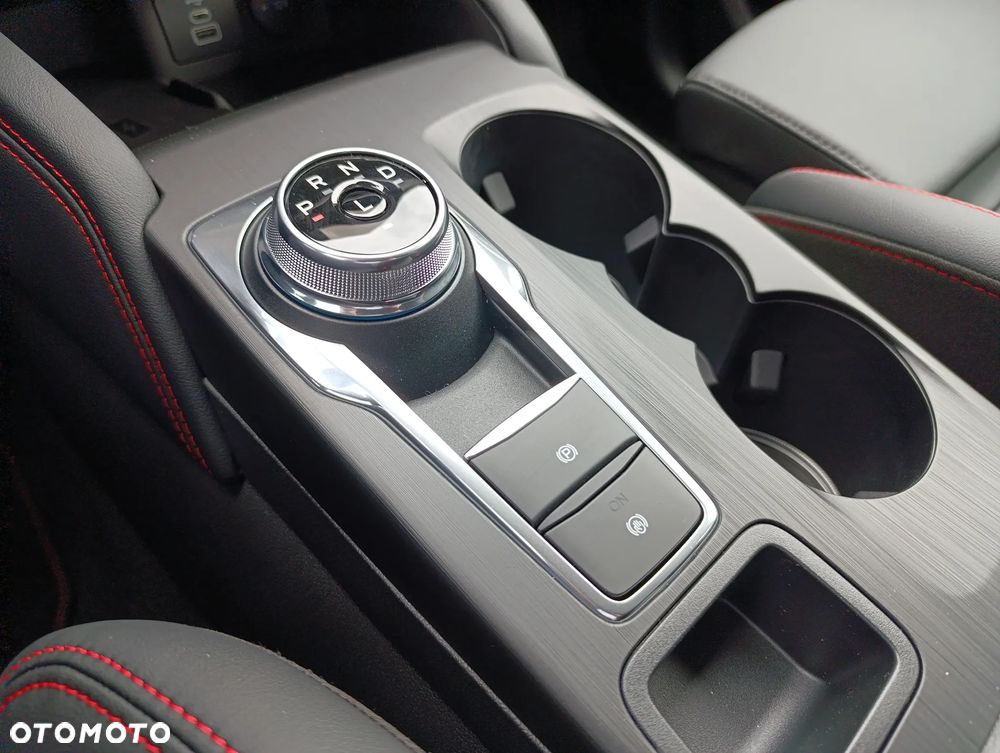 Ford Kuga 2.5 FHEV FWD ST-Line X - 27