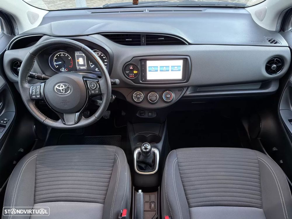 Toyota Yaris 1.0 VVT-i Exclusive - 8