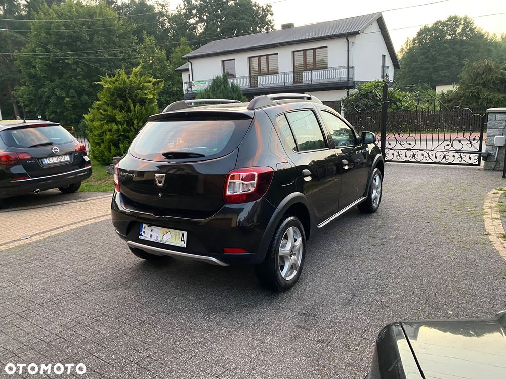 Dacia Sandero 0.9 TCe SL Celebration S&S - 8