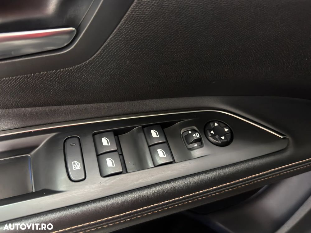 Peugeot 5008 2.0 BlueHDI s&s EAT8 GT - 22