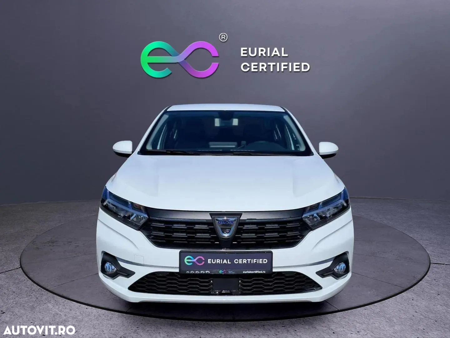 Dacia Logan TCe 90 MT6 Comfort - 5