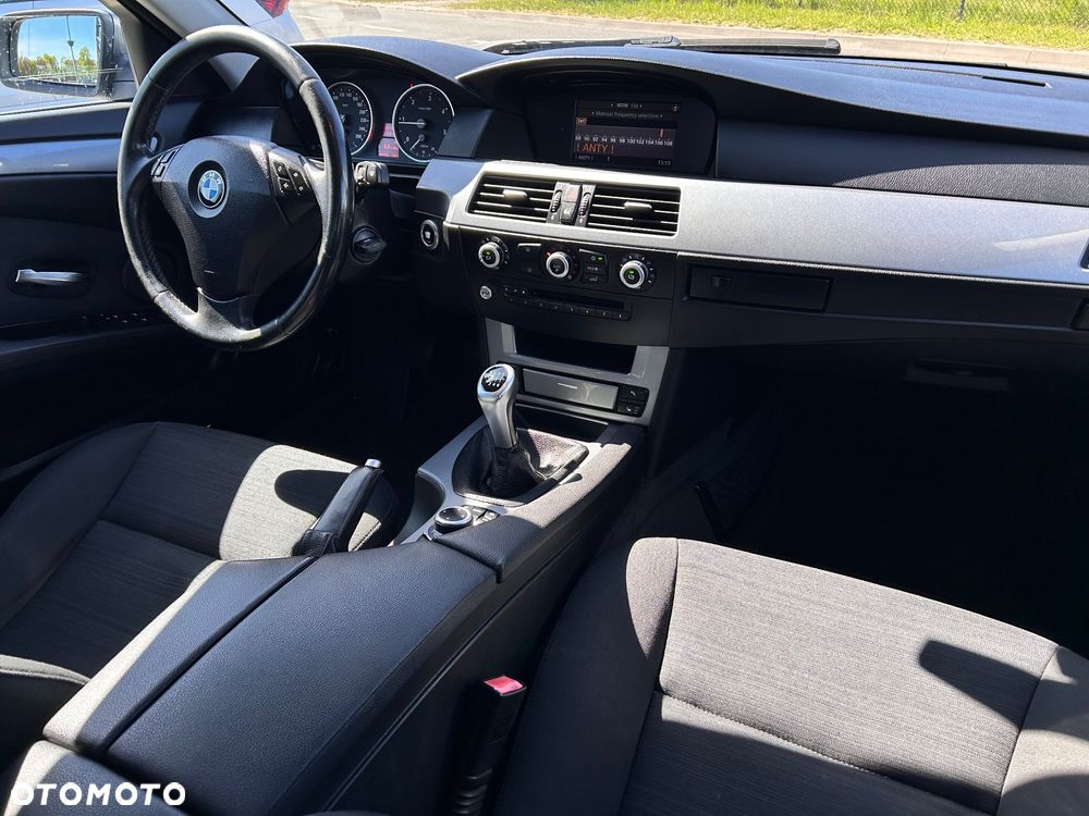 BMW Seria 5 520d - 10