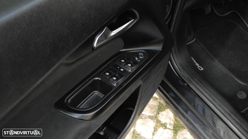 Fiat Tipo Station Wagon 1.3 M-Jet Easy - 28