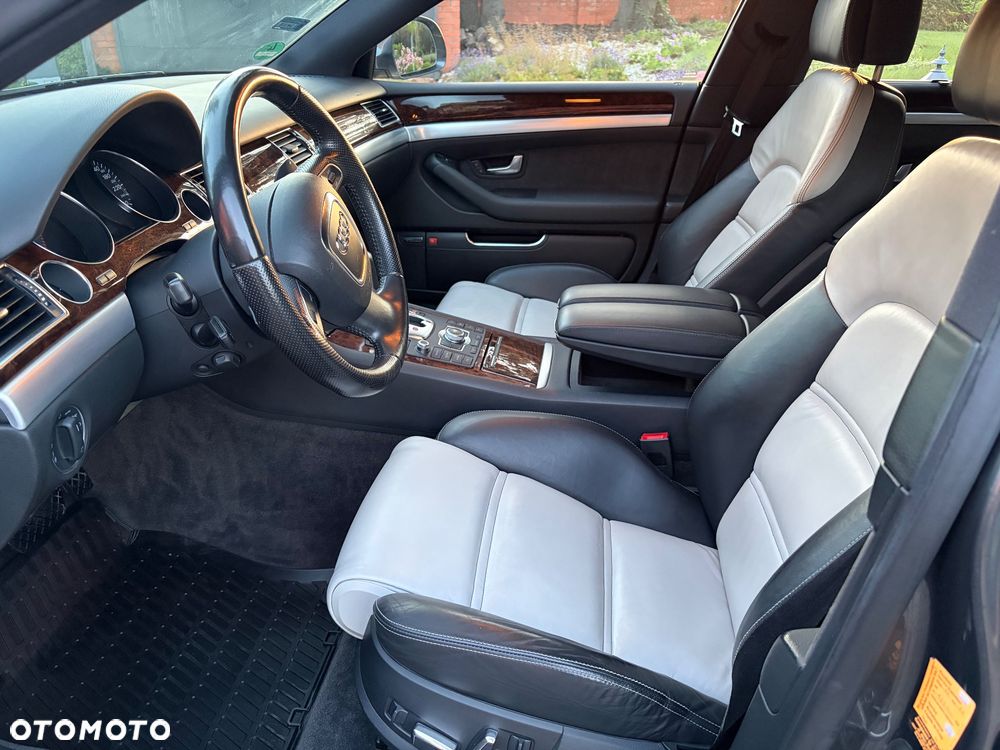 Audi A8 - 19