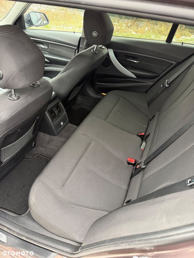 BMW Seria 3 - 14