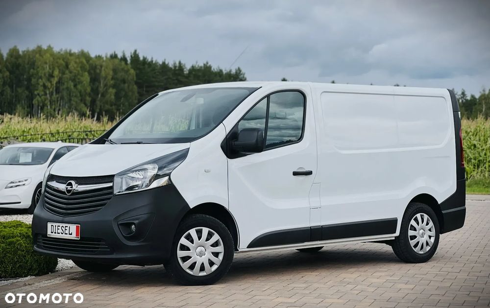Opel Vivaro - 8