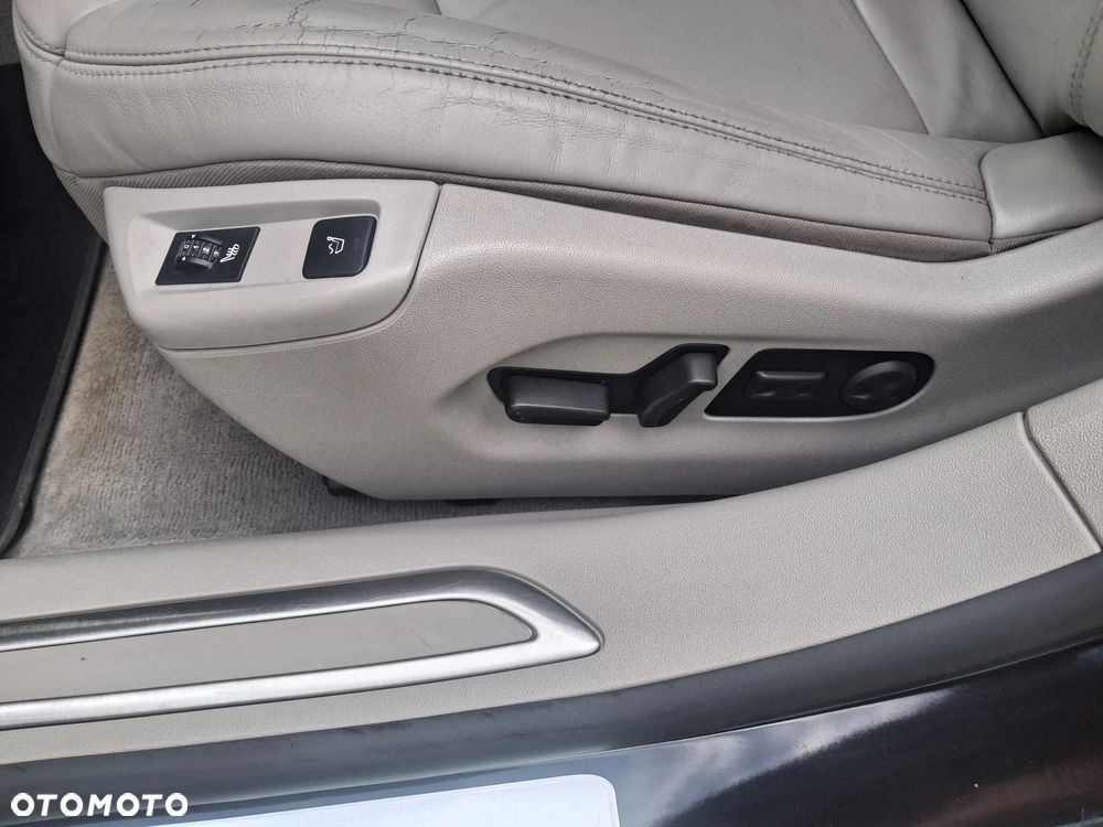 Citroën C5 HDi 135 Automatik Exclusive - 17