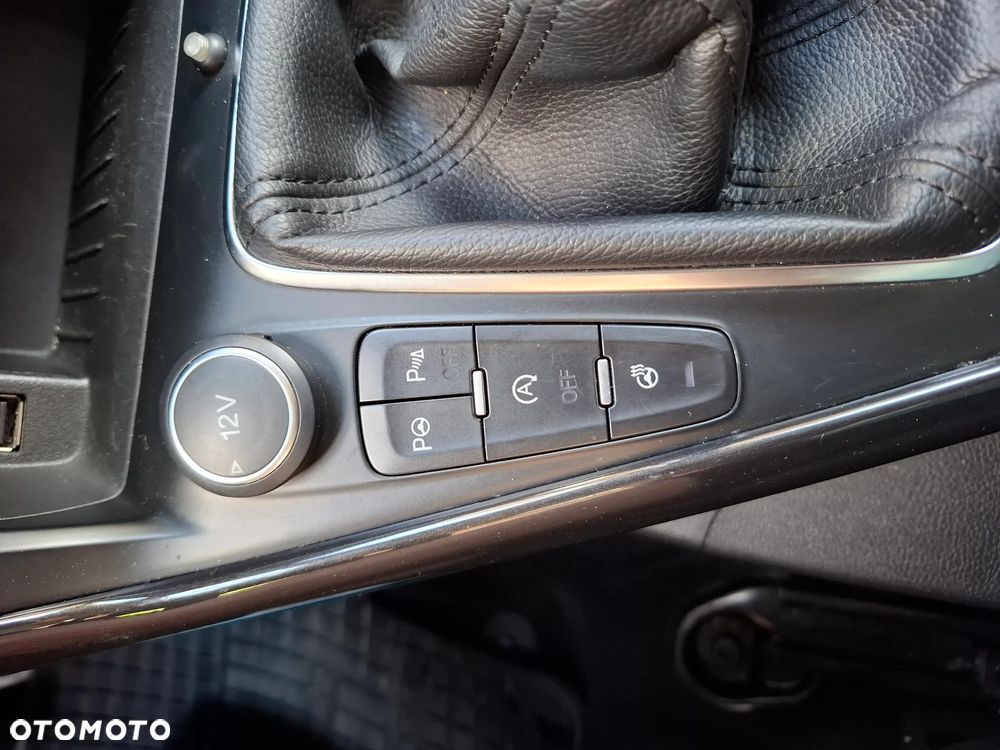Ford Focus 2.0 TDCi Titanium ASS - 12