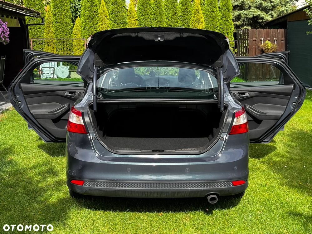 Ford Focus 1.6 EcoBoost Titanium - 13