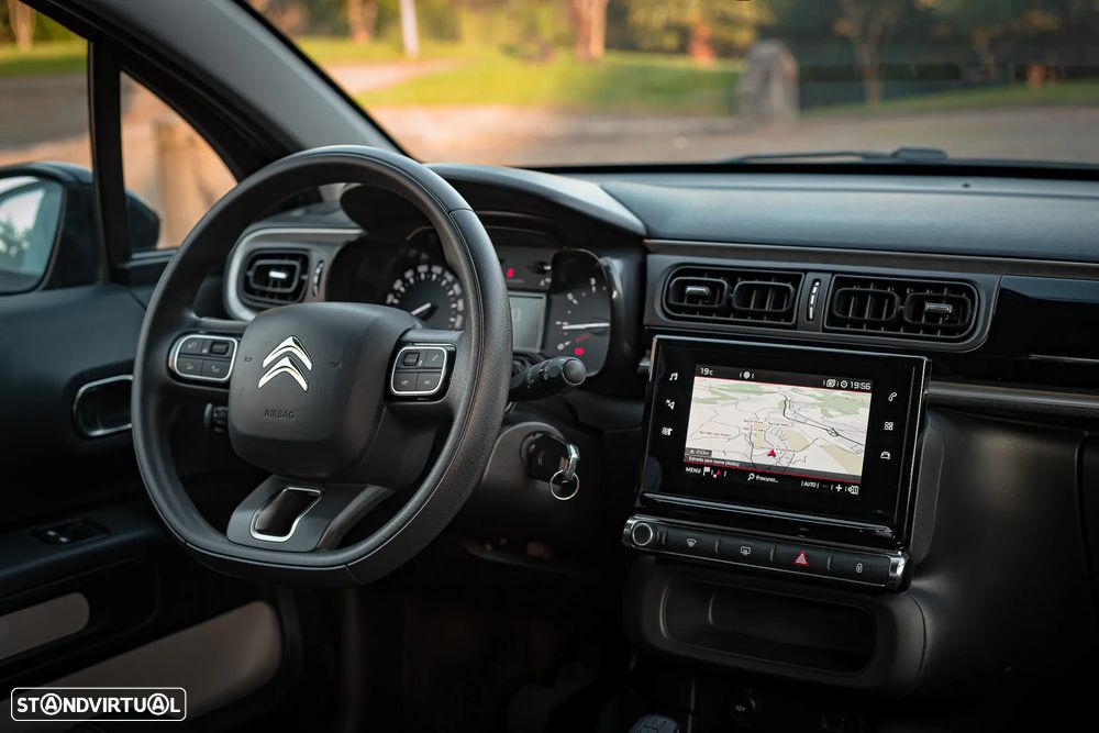 Citroën C3 1.2 PureTech Plus - 2