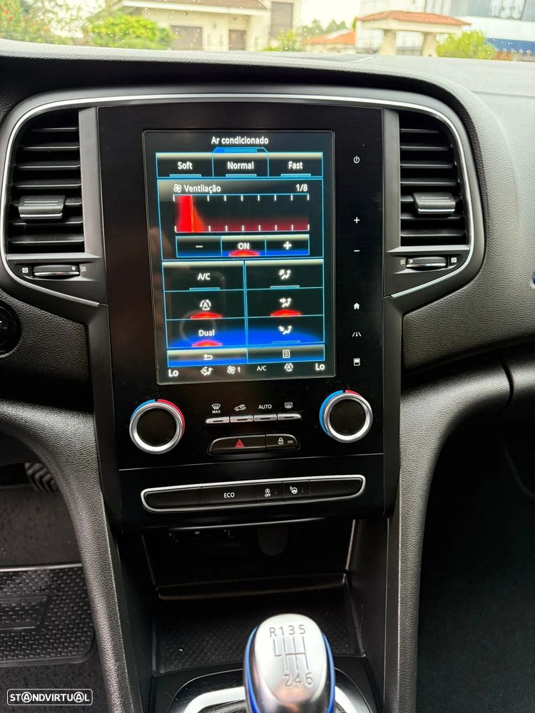 Renault Mégane 1.6 dCi GT Line J18 - 33