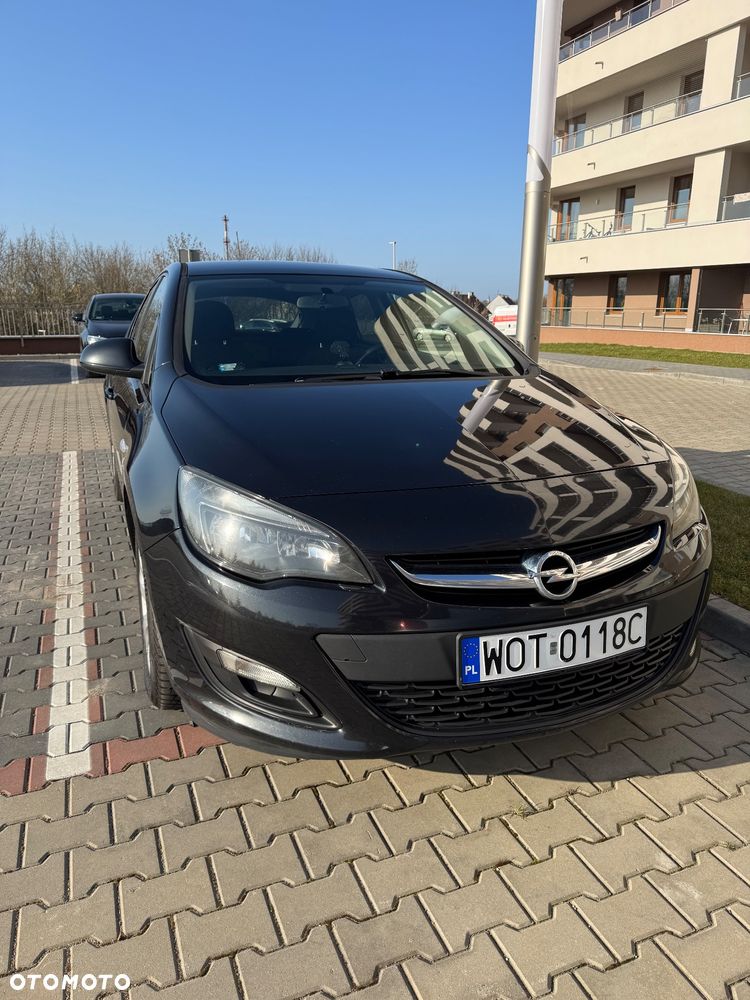 Opel Astra 1.6 CDTI Enjoy - 1