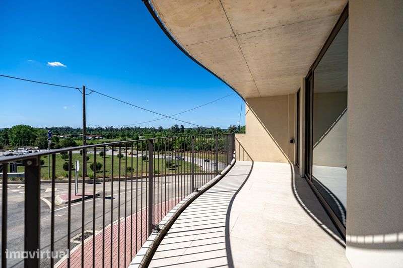 T2 Novo a Estrear com Amplas Varandas | Santa Clara | Coimbra - Grande imagem: 4/12