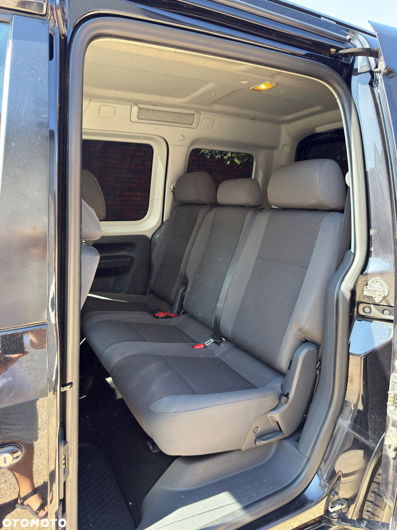 Volkswagen Caddy 2.0 TDI Comfortline - 9