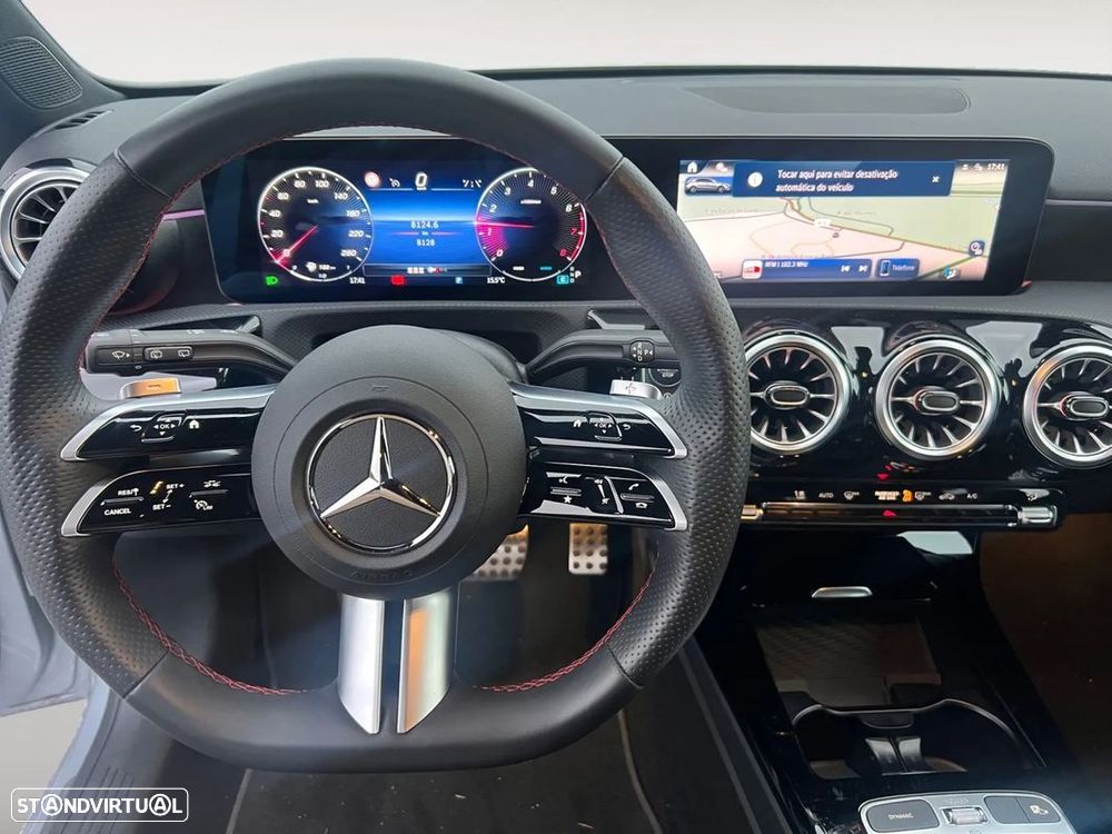 Mercedes-Benz A 200 Standard - 11