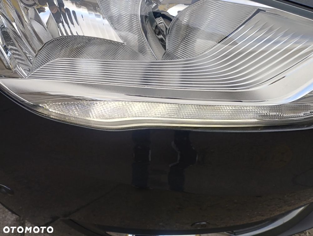 Ford Grand C-MAX 1.5 EcoBoost Start-Stopp-System Titanium - 40