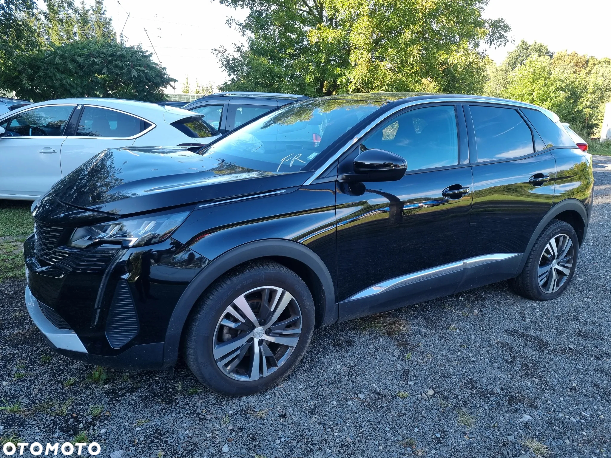 Peugeot 3008 PureTech 130 Stop & Start GPF EAT8 Allure - 25