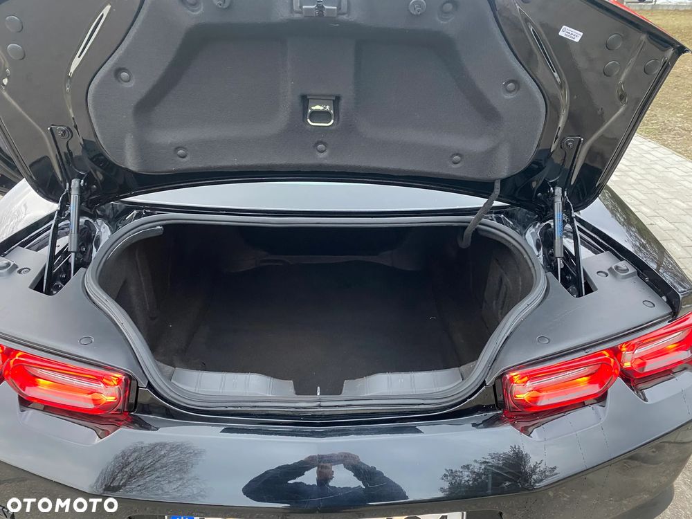 Chevrolet Camaro - 12