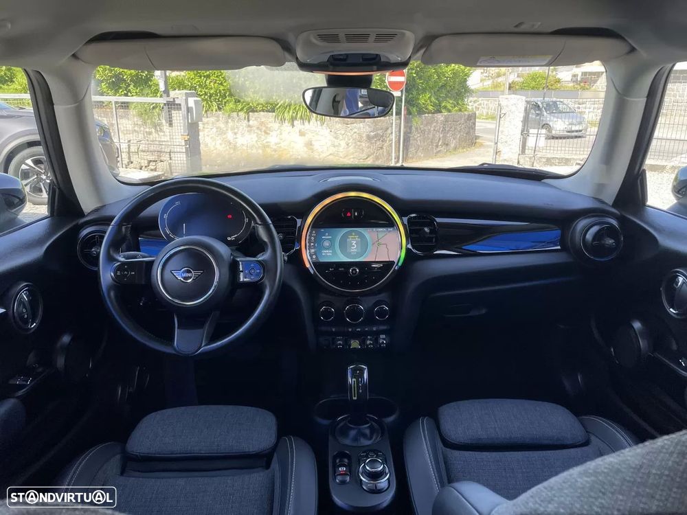MINI 3 Portas Cooper SE - 12