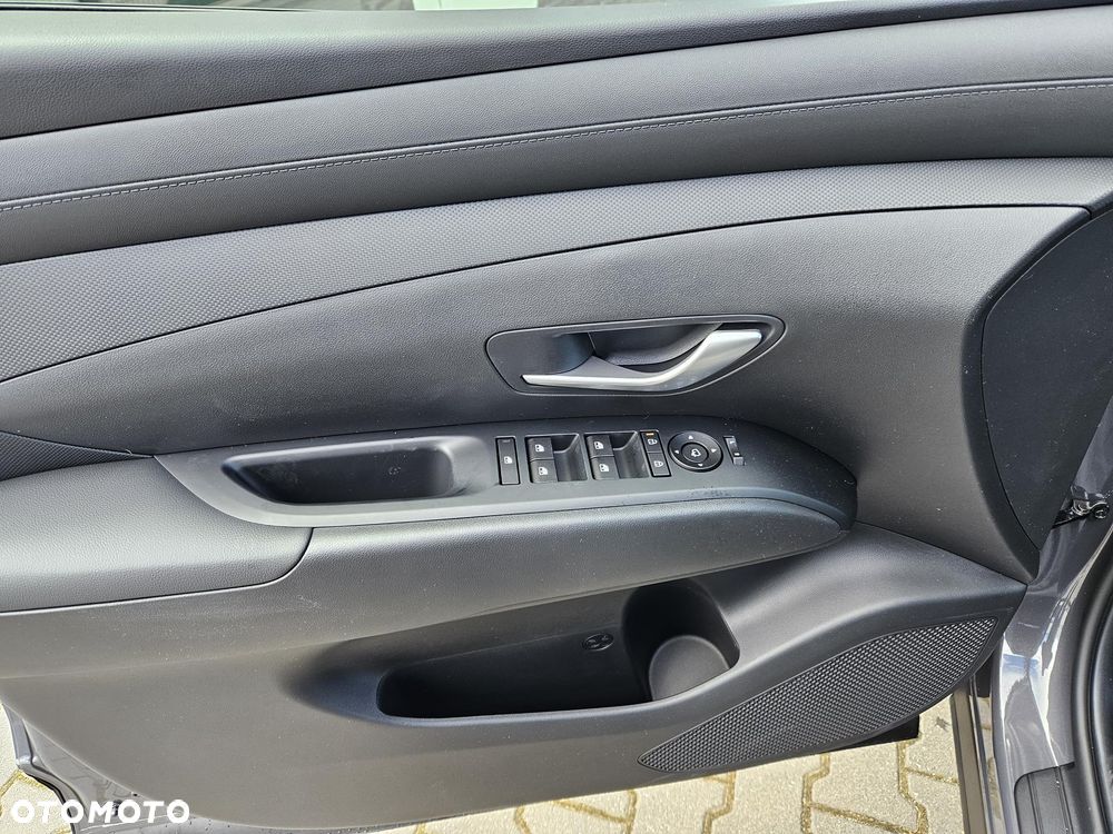 Hyundai Tucson 1.6 T-GDi Smart 2WD DCT - 17