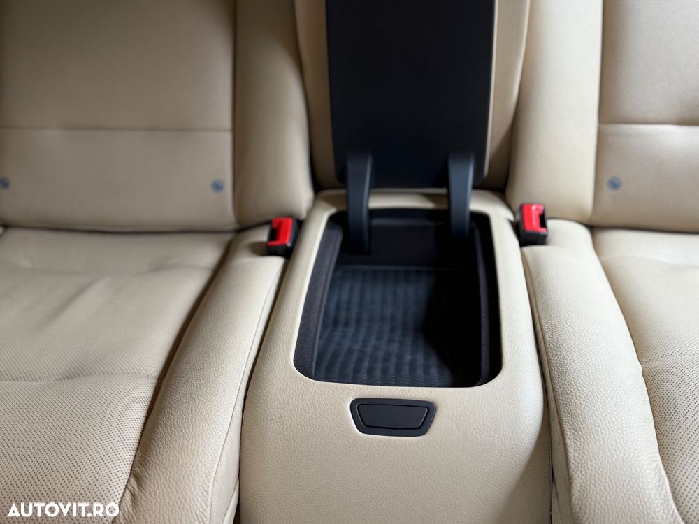 BMW Seria 7 730Ld - 24