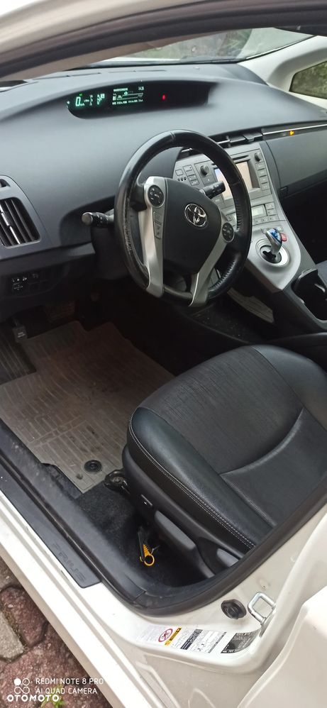 Toyota Prius - 8