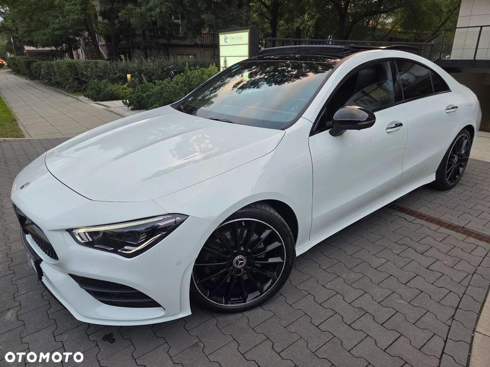 Mercedes-Benz CLA 220 4-Matic AMG Line 7G-DCT - 12