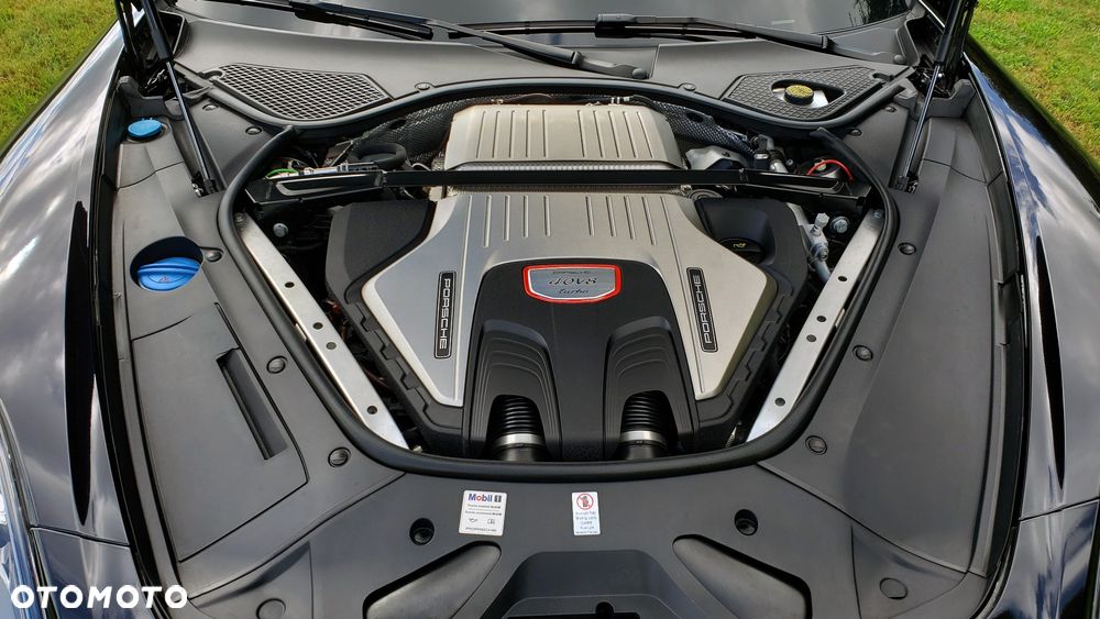 Porsche Panamera - 13