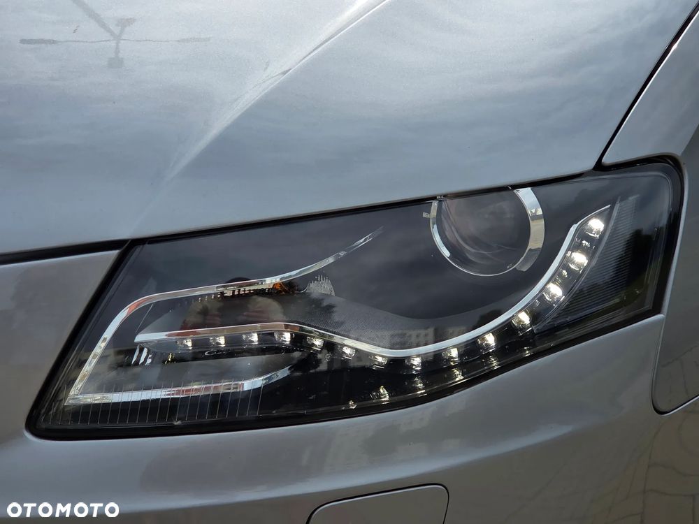 Audi A4 Avant 2.0 TDI DPF Ambiente - 19