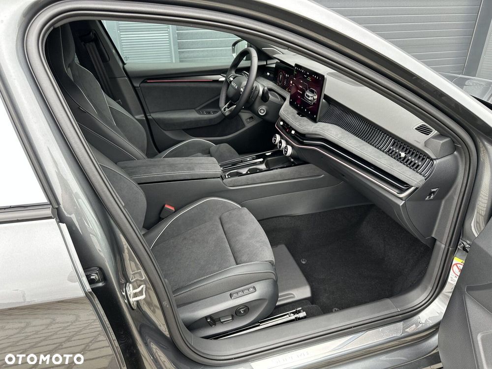 Skoda Superb 1.5 TSI mHEV Sportline DSG - 31