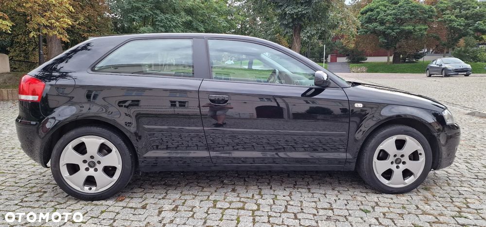 Audi A3 3-drzwiowe 1.6 Ambiente - 7