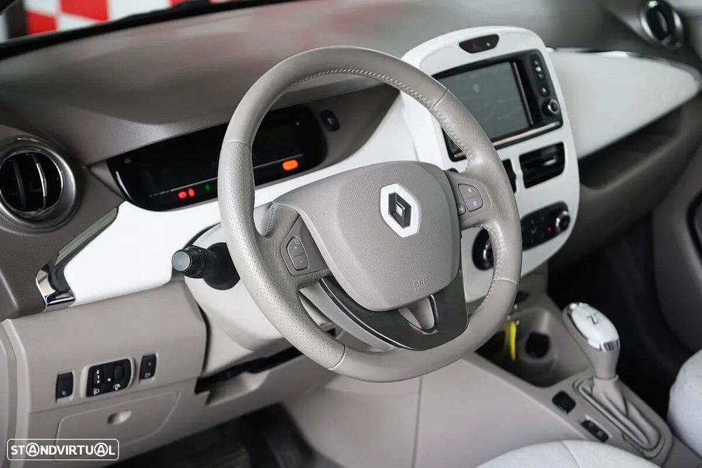 Renault Zoe (c/ Bateria) 41 kwh Intens - 21