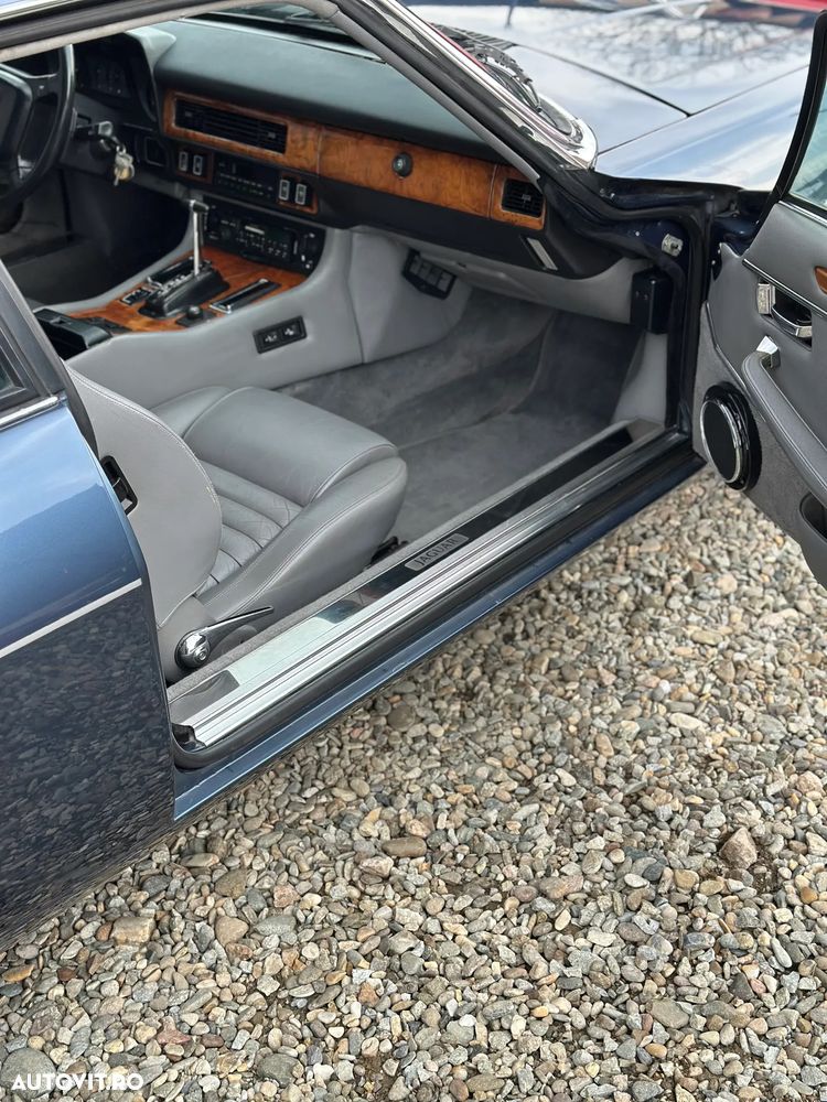 Jaguar XJS - 12