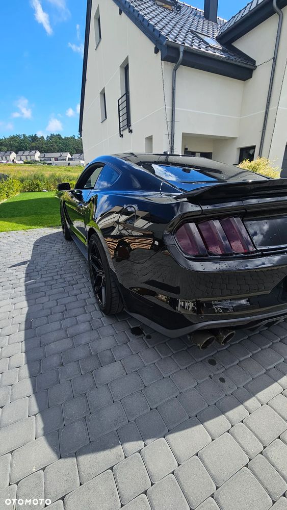 Ford Mustang 5.0 V8 GT - 3