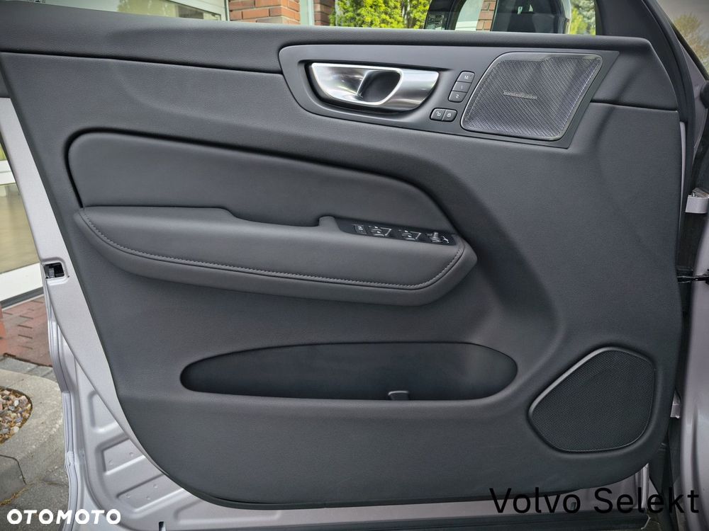 Volvo XC 60 - 12