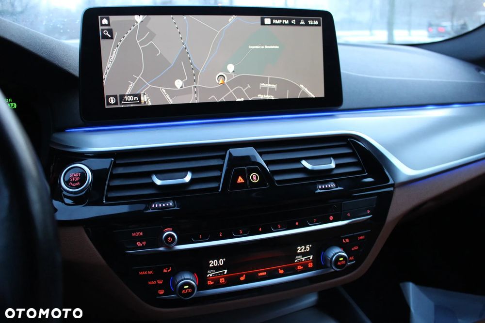 BMW Seria 5 520d Luxury Line sport - 26