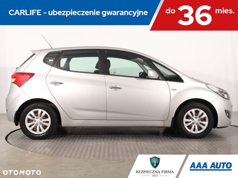 Hyundai ix20 - 8