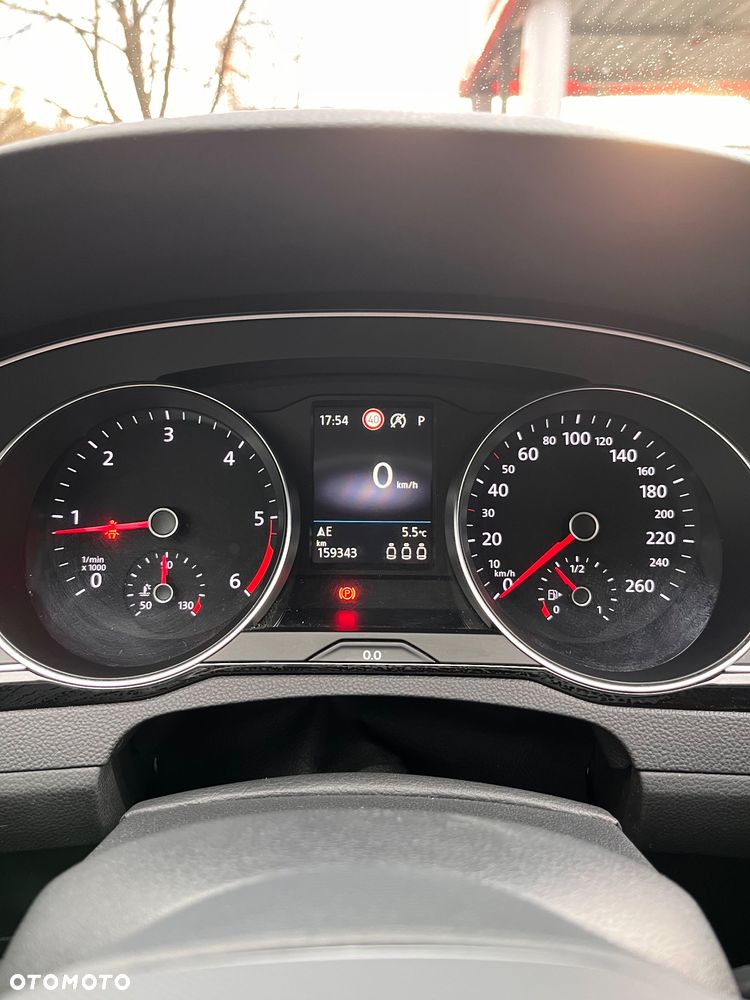 Volkswagen Passat 2.0 TDI EVO Business DSG - 15