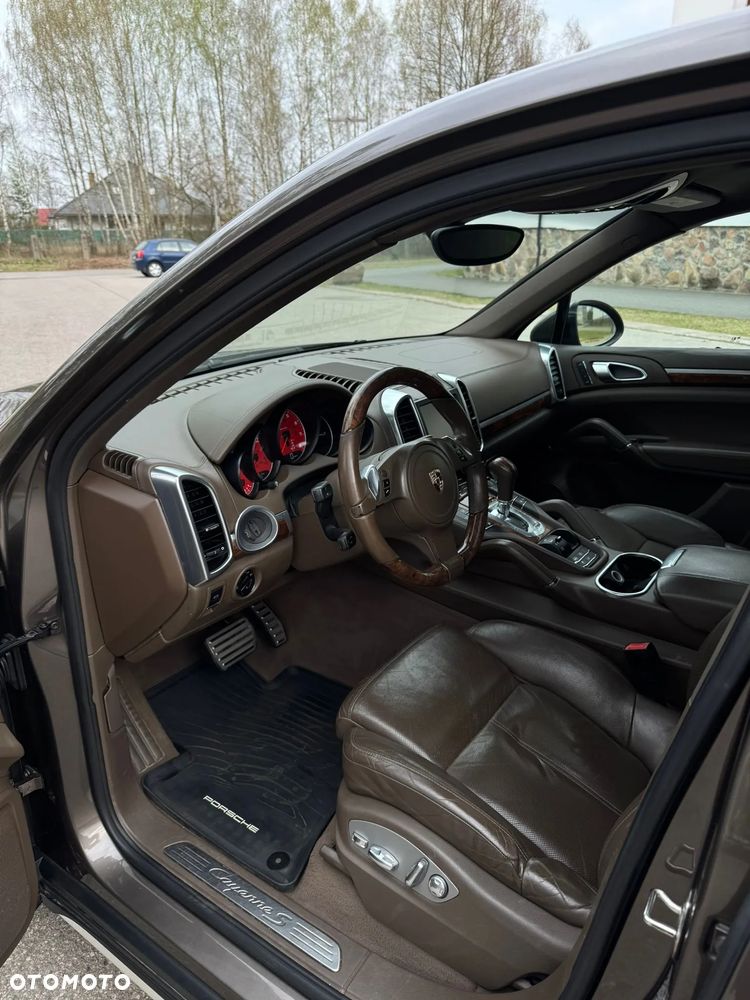 Porsche Cayenne S Tiptronic S - 21