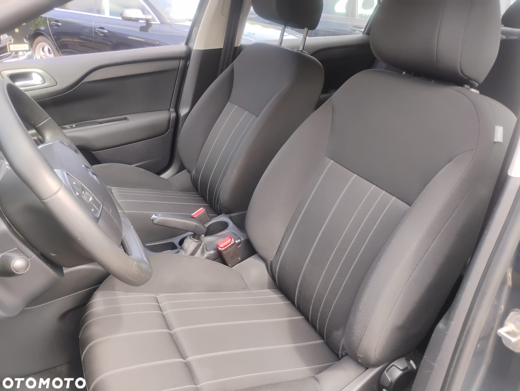 Citroën C4 1.6 VTi Exclusive - 19